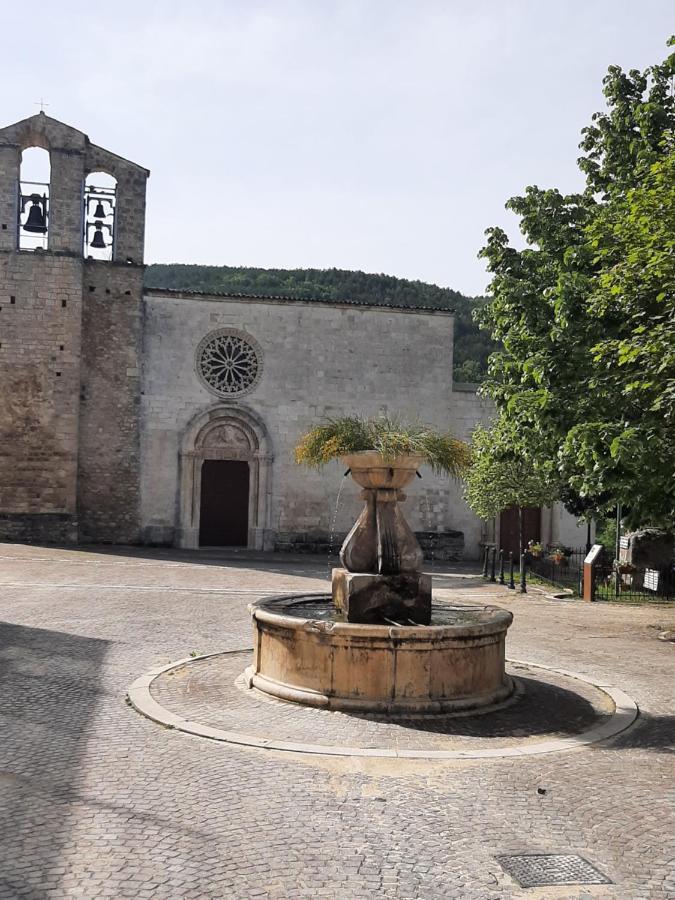 B&B La Casa Dei Nonni Assergi Dış mekan fotoğraf